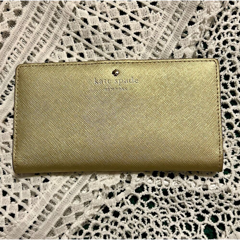 Kate Spade NY Cameron Street Stacy Large Slim Bifold Wallet
